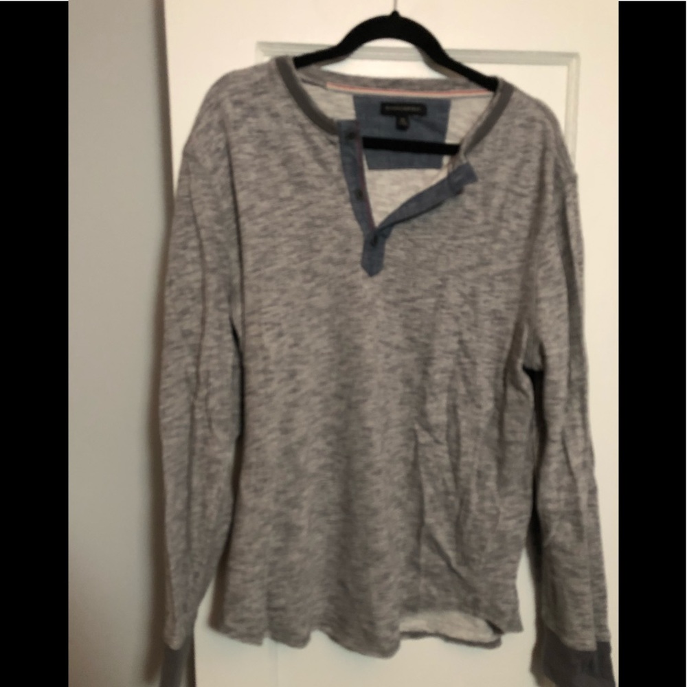 Long sleeve t shirt